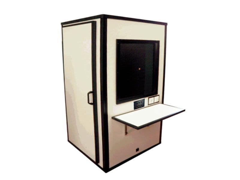 Cabine d'audiométrie insonorisée Modèle C-30, 6 connections